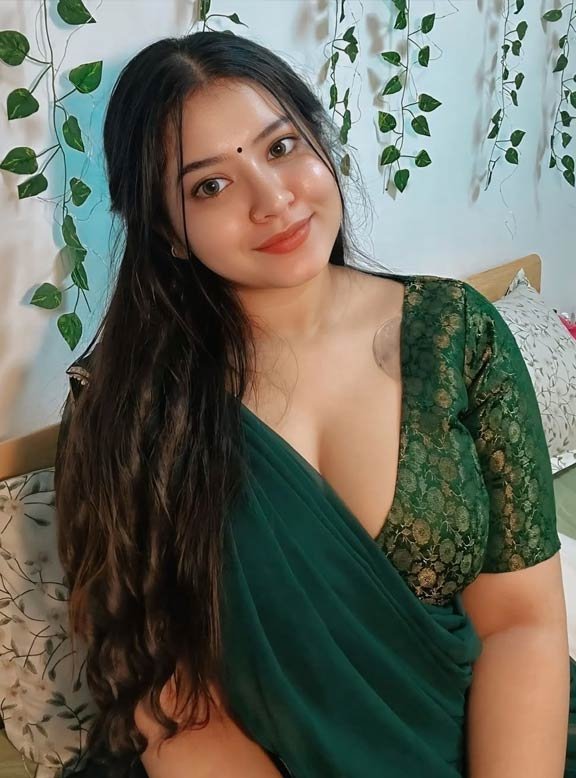 Housewife’s Viman Nagar